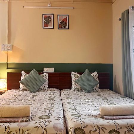 Mulaqat Homestay Siliguri Bagian luar foto