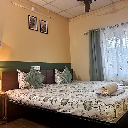Mulaqat Homestay Siliguri Bagian luar foto