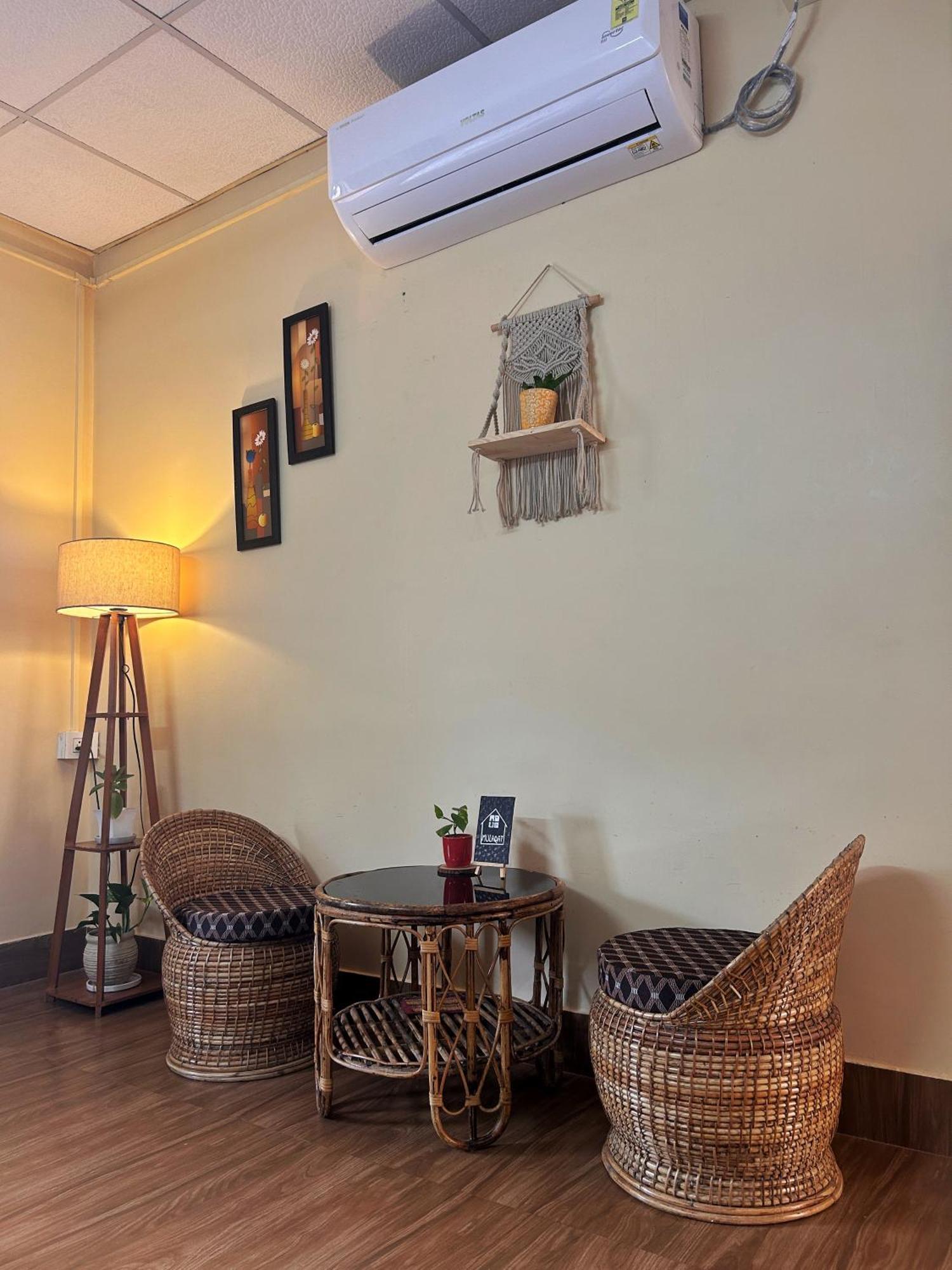 Mulaqat Homestay Siliguri Bagian luar foto