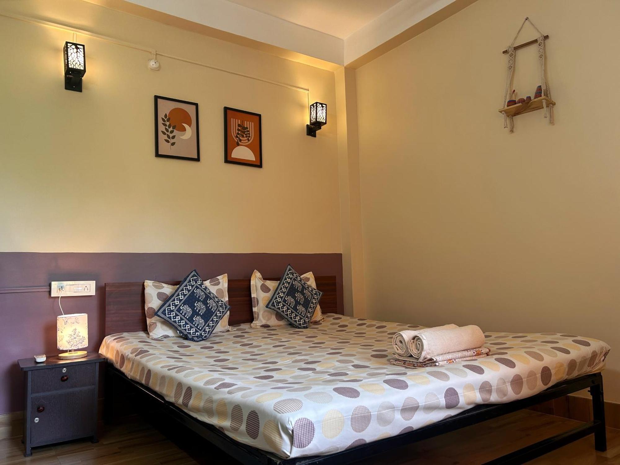 Mulaqat Homestay Siliguri Bagian luar foto